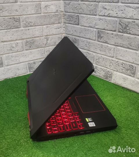 Игровой ноутбук Acer 144Герц i5 10го/RTX 3050