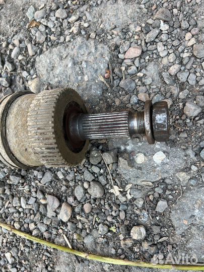 Привод передний левый гранд чероки zj