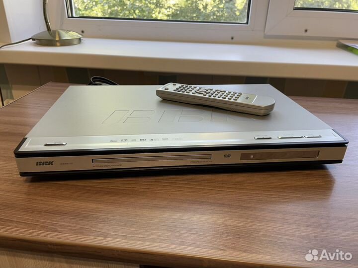 DVD плеер BBK