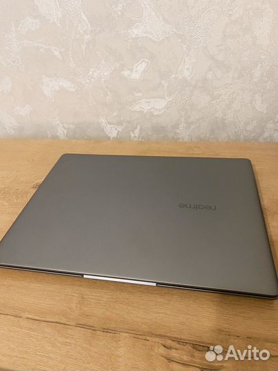 Ноутбук Realme Book