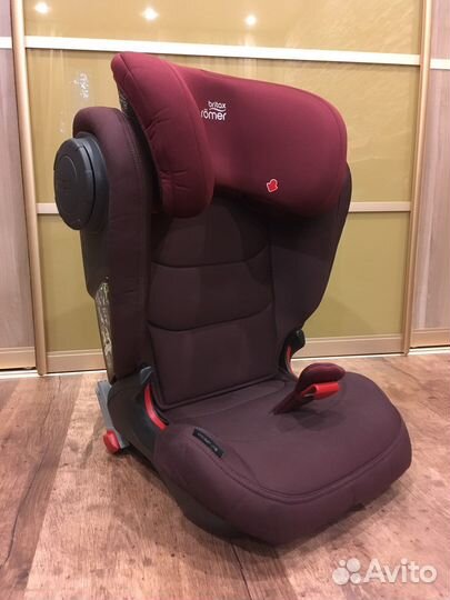 Britax Römer Kidfix III M