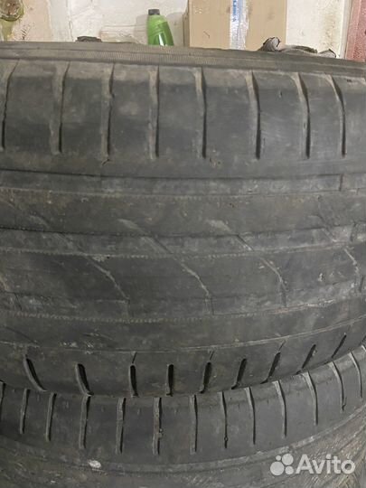 Nokian Tyres Hakka Black SUV 275/60 R20