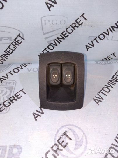 Блок управления стеклоподъемниками LADA Largus