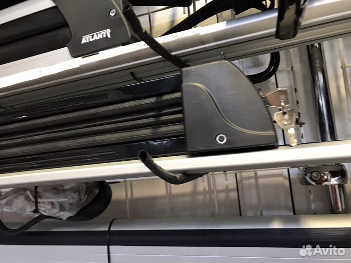 Крепления для лыж на крышу авто (5 пар)