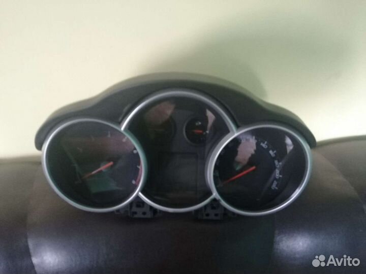 Панель приборов Chevrolet Cruze, 1.6 МКПП
