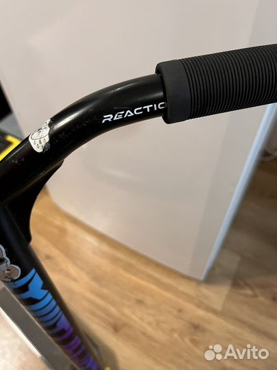 Самокат трюковой