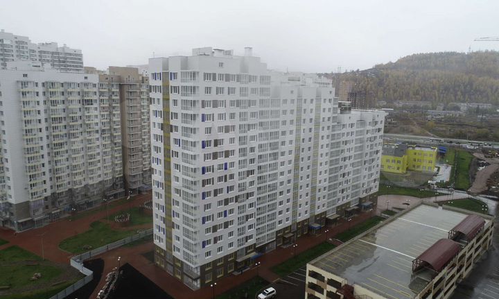 4-к. квартира, 83 м², 10/19 эт.