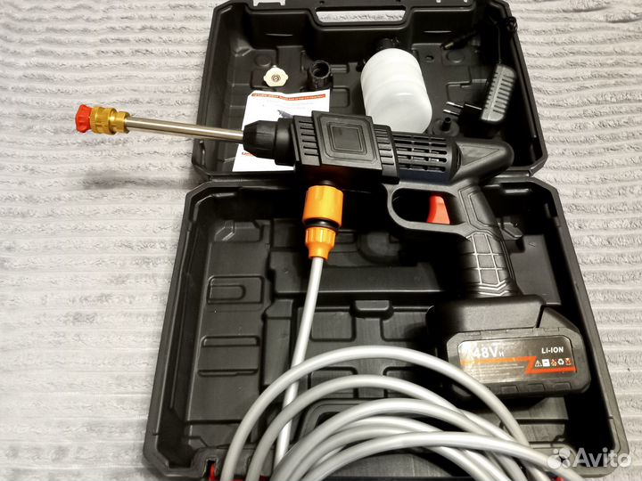 Мини мойка аккумуляторная