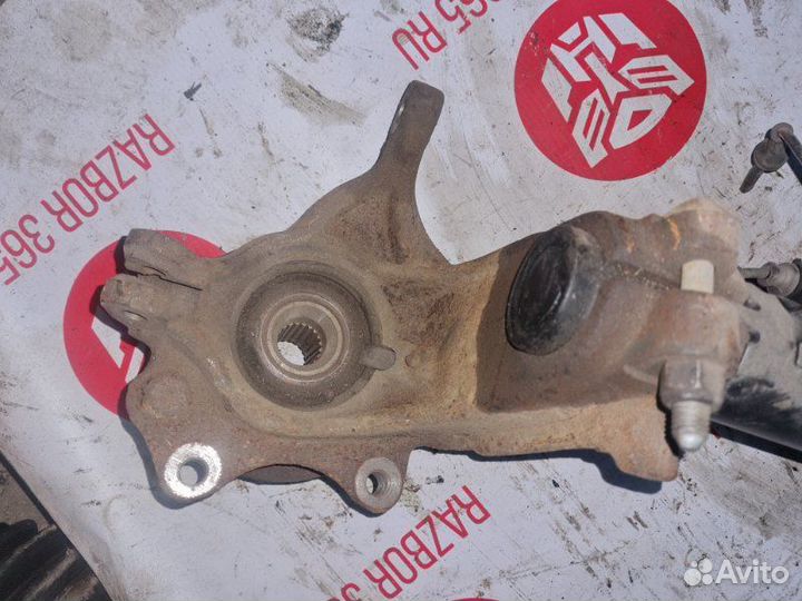 Кулак в сборе со ступицей передний правый Peugeot