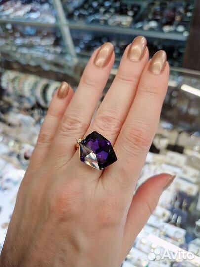 Кольцо со swarovski
