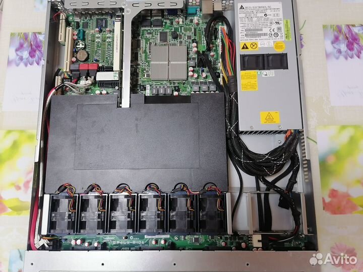 Aquarius server T50 D57 (asus RS500-E6/PS4)