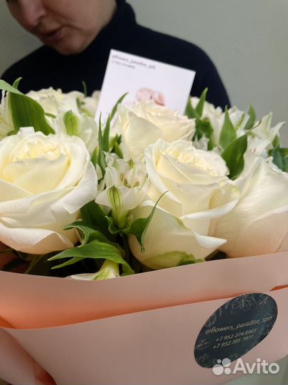 Авторский букет с чайной розой