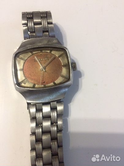 Секундомер,часы