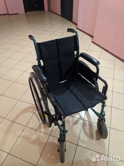 Коляска инвалидная