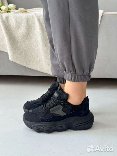 Кроссовки женские на высокой подошве 38