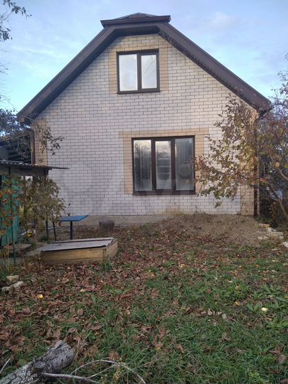 Дом 95 м² на участке 4,5 сот.