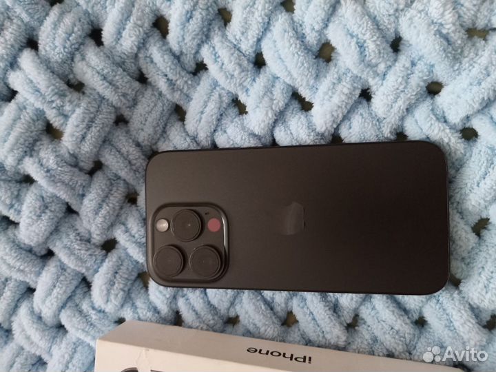 iPhone 15 Pro, 256 ГБ