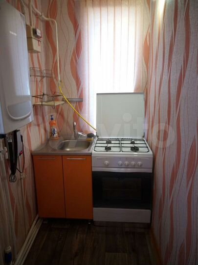 2-к. квартира, 50 м², 1/2 эт.