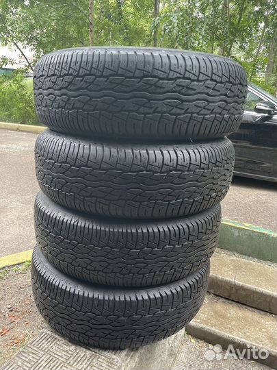 Bridgestone Dueler H/T 687 225/65 R17