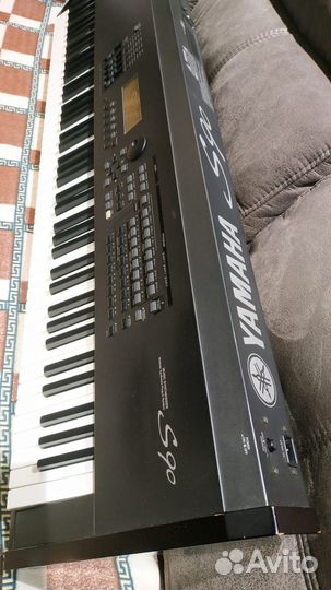 Синтезатор Yamaha S90