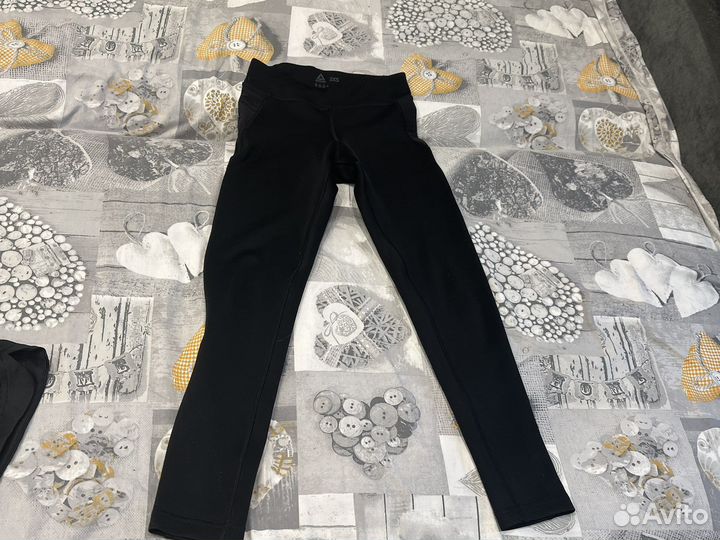 Удлинееные шорты и лосины Reebok