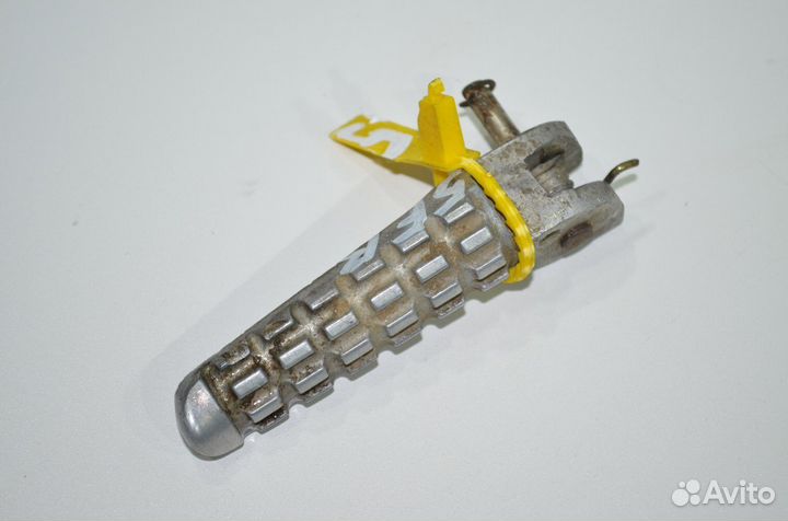 Подножка водителя правая Ducati Monster 400