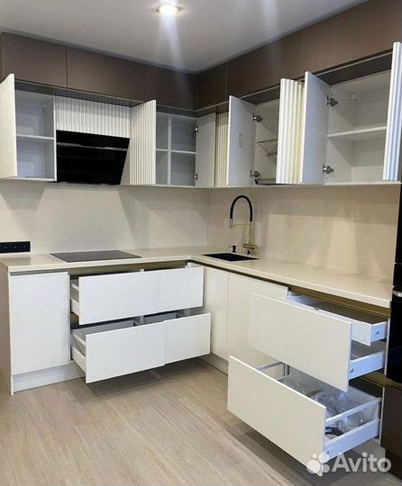 Индивидуальные кухни под ваш интерьер