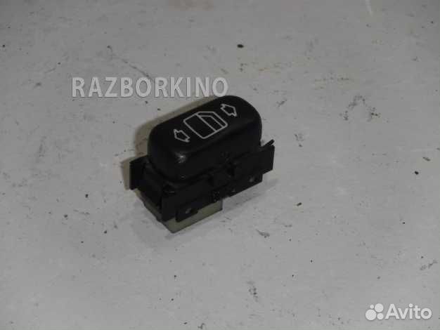 Кнопка стеклоподъемника Mercedes W220 S