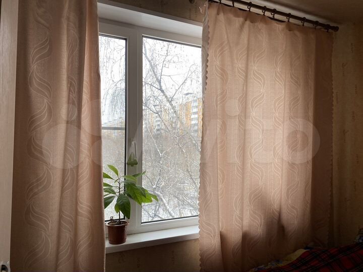 Комната 20 м² в 3-к., 5/9 эт.