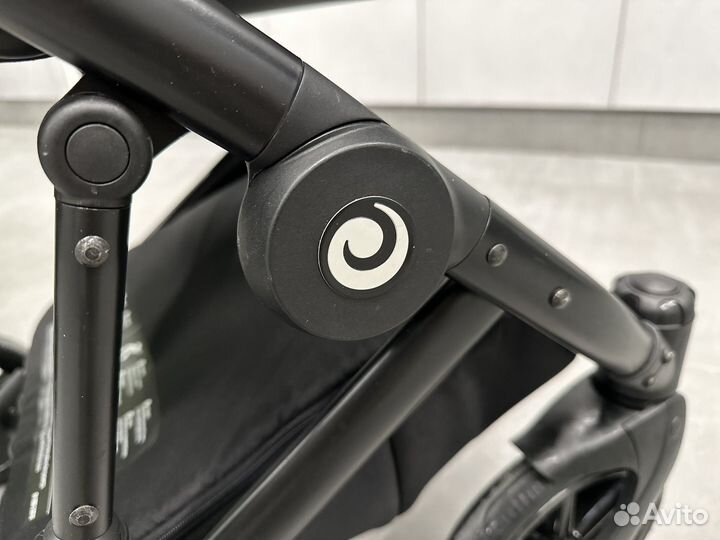 Коляска Tutis Sky (Tutis Mio, Novo, Leo)