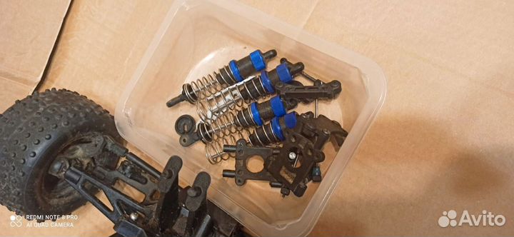 Радиоуправляемая модель Kyosho DBX 1:10