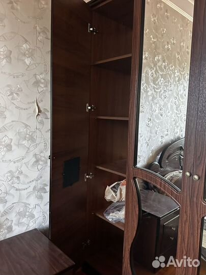 Спальный гарнитур бу