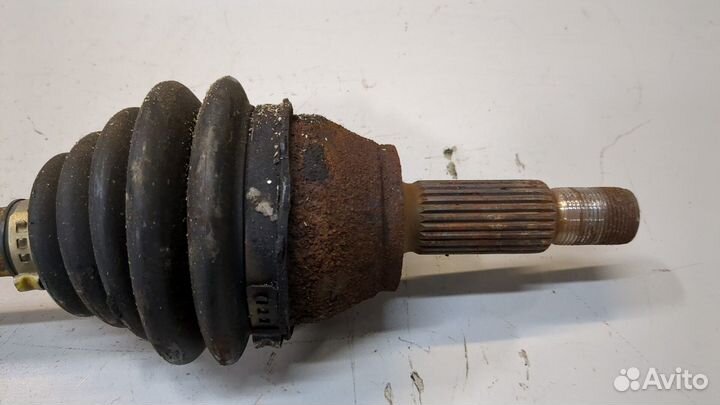 Полуось левая передняя Ford Fiesta