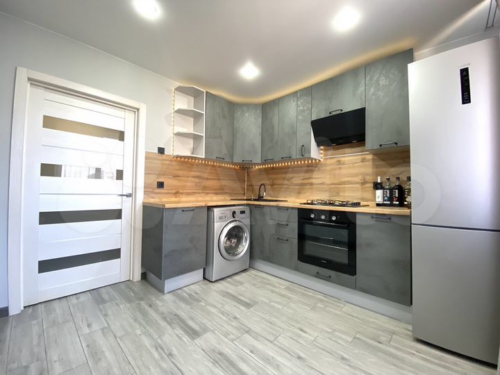 2-к. квартира, 60 м², 6/10 эт.