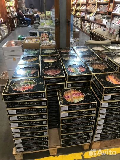 Сухофрукты и орехи