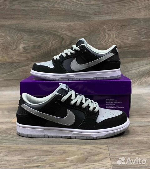 Кроссовки Nike Dunk Low SB