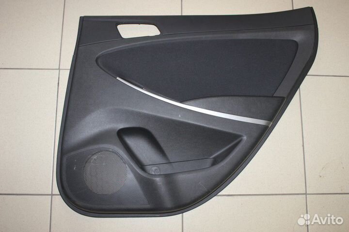 Обшивка двери задней правой Solaris 2010-2017