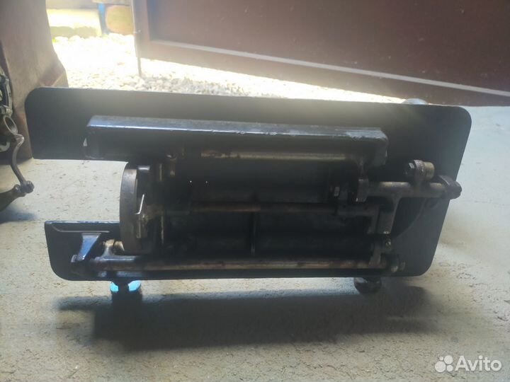 Gritzner+Zinger (Германия) - за 2 маш (шьёт кожу)