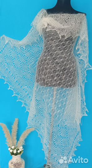 Платок пуховый Нежный Подарок