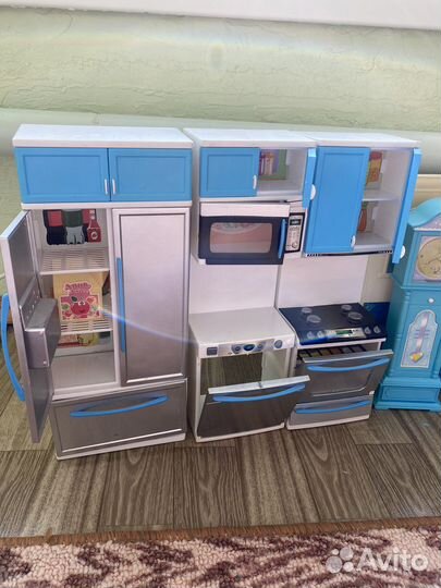 Игрушечная мебель