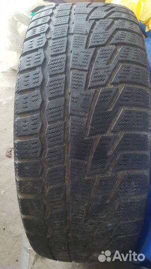 Maxxis Arctic Trekker SP03 215/55 R17