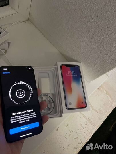Телефон iPhone X 64гб