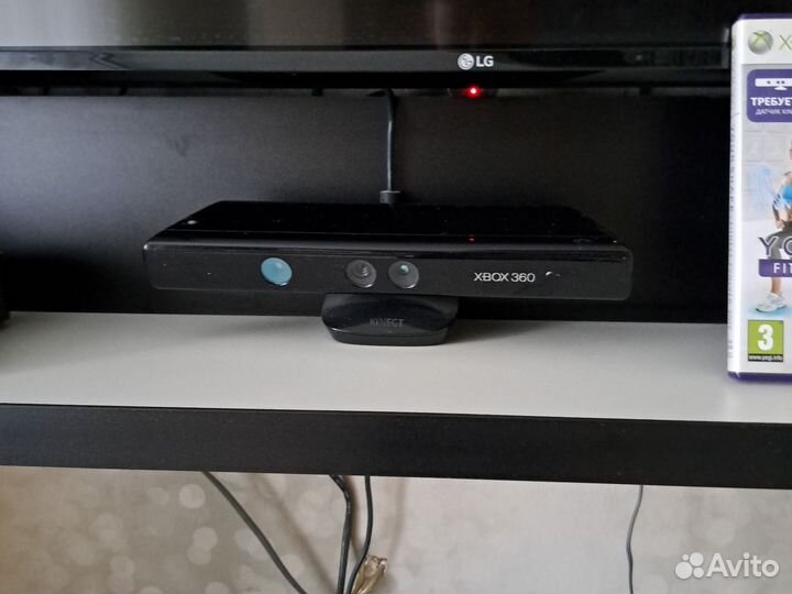 Xbox 360 с кинектом и играми
