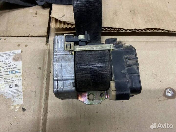 Ремень безопасности передний Mercedes-Benz E-Class