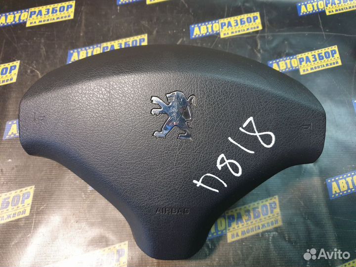 Подушка безопасности водителя Пежо 308