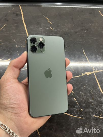 iPhone 11 Pro, 64 ГБ