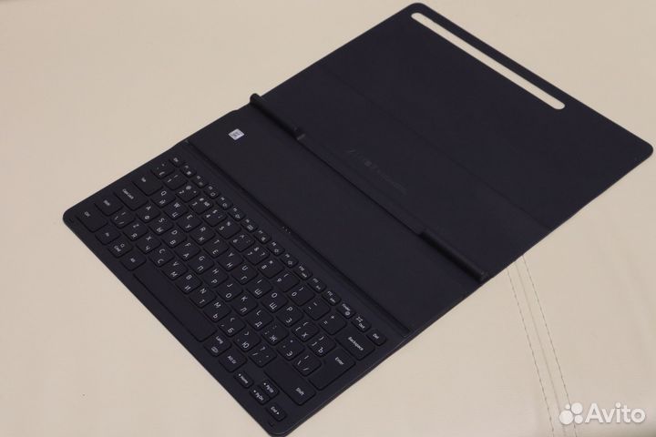 Чехол-клавиатура Samsung Tab S7FE, S7+, S8+