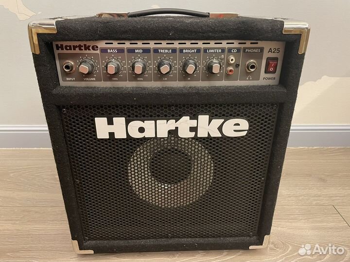 Басовый комбоусилитель Hartke A25