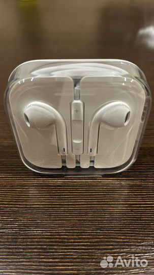 Наушники earpods