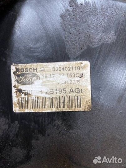 Усилитель тормозов вакуумный Ford Focus